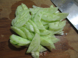 Boiled Bee Hoon with Salted Duck Egg and Cucumber recipe