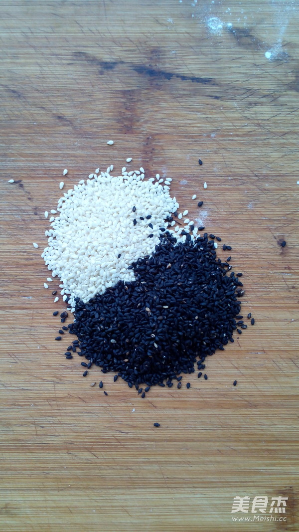 Black and White Sesame Crisp recipe