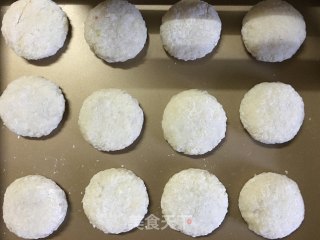 Glutinous Rice and Fresh Meat Cake recipe