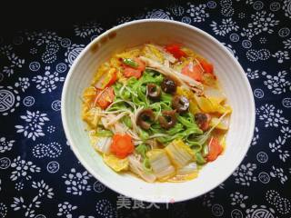 Spinach Noodles with Sea Cucumber and Cabbage recipe