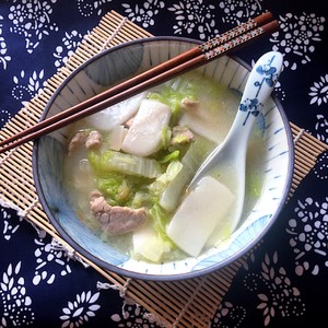 Bait Soup with Vegetables and Pork recipe