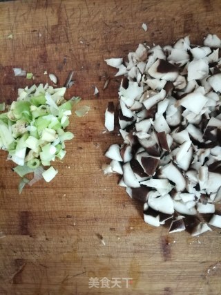 Mushroom Fried Noodles recipe