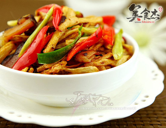 Stir-fried Bacon with Dried Radish recipe