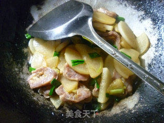 Stir-fried Radish with Sausage recipe