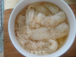 How to Make A Bowl of Nutritious and Authentic Soup-bamboo Fungus Soup recipe