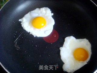 Fried Eggs recipe