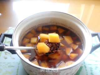 Sweet Soup with Papaya, Red Bean and Longan recipe