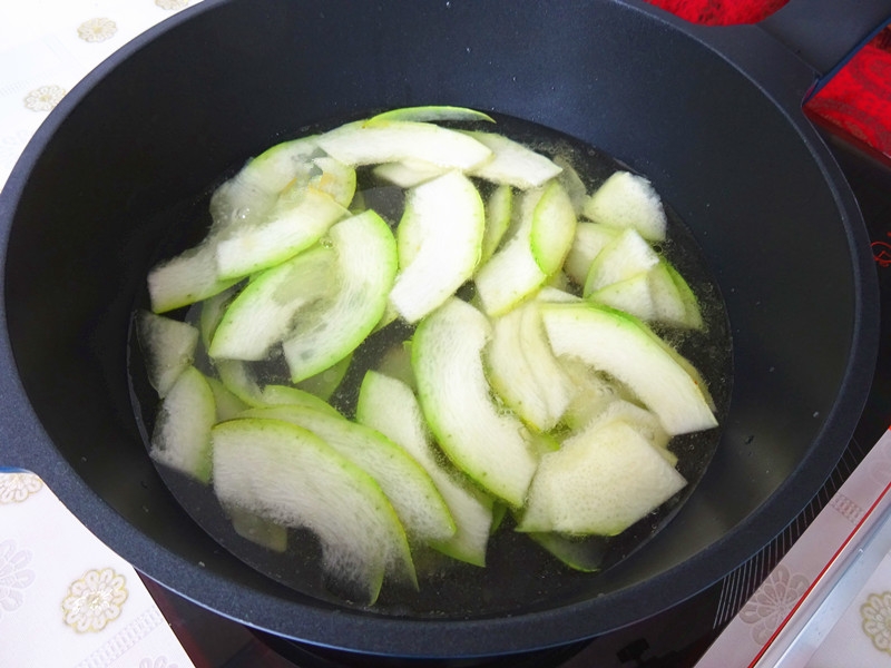 Horn Melon and Egg Soup recipe