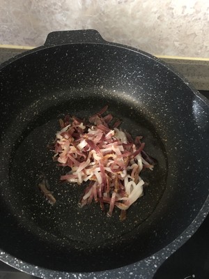 Fried Bamboo Shoot Tip with Bacon recipe