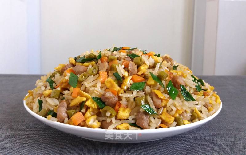 Fried Rice with Capers, Eggs and Diced Pork recipe