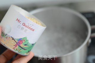 Quinoa Tuna Onigiri recipe