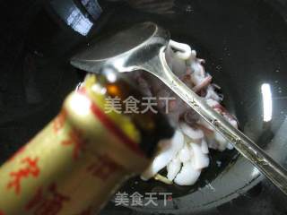 Stir-fried Seafood with Pickled Cabbage recipe