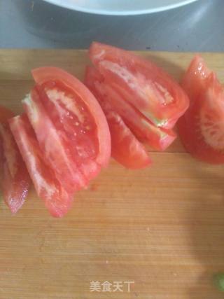 Shredded Chicken and Tomato Salad recipe