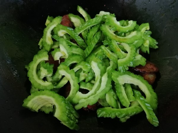 Stir-fried Sausage with Bitter Gourd recipe