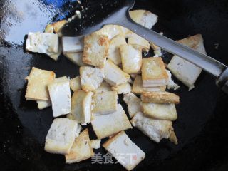 Stir-fried Tofu with Mung Bean Sprouts recipe