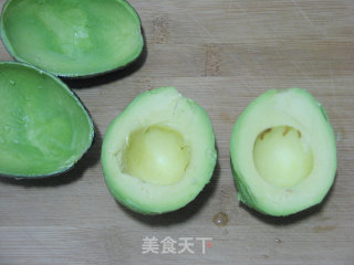 Fried Salmon and Avocado Salad recipe