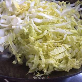 Stir-fried Vermicelli with Cabbage and Mushroom recipe