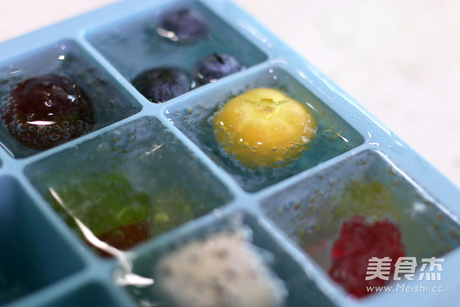 Colorful Ice Tray recipe