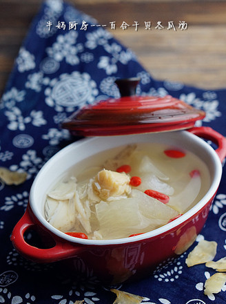 Lily Scallop and Winter Melon Soup recipe