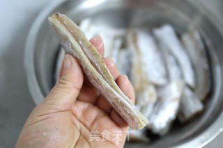 Pancake Roll with Fish recipe