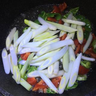 Stir-fried Pork Belly with Beijing Onion recipe