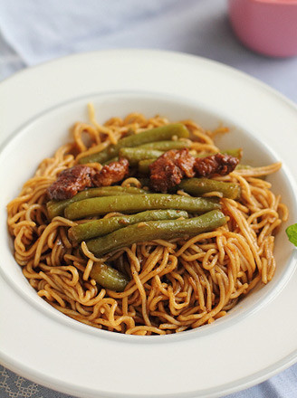 Lentil Braised Noodles recipe