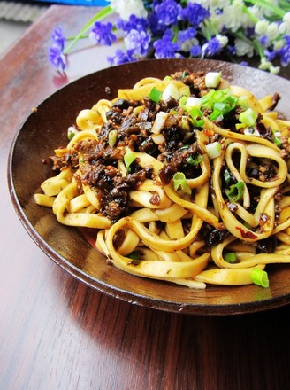 Noodles with Tempeh Sprouts and Minced Meat Sauce recipe