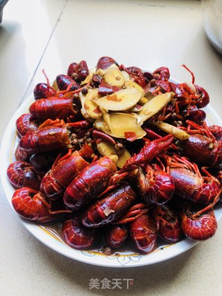 Braised Crayfish with Beer recipe