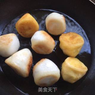 Pan-fried Golden and Silver Eggs recipe