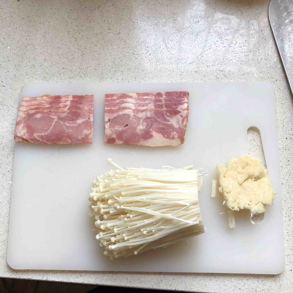 Bacon Roll with Enoki Mushroom recipe