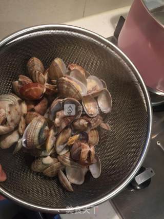 Spicy Flower Clams😝 recipe