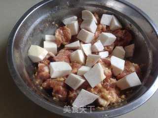 Steamed Pork Ribs with Taro recipe