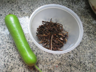 Bamboo Shoots and Dried Vegetables Boiled to Bloom at Night recipe