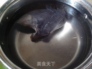 Stewed Polygonatum Black Chicken Soup with Bamboo Fungus recipe