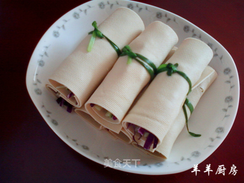 Purple Cabbage Vegetable Roll recipe