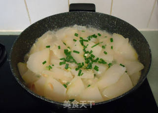 Braised Green Peel Winter Melon with Jiang Scallops recipe