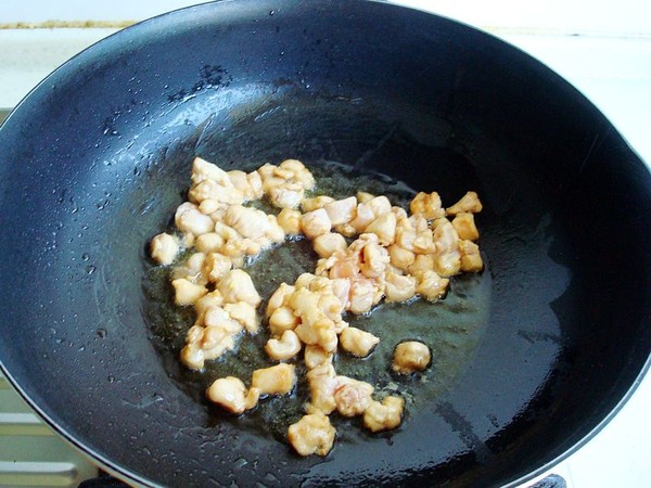 Stir-fried Diced Pork with Edamame recipe