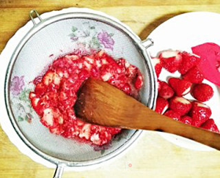 Strawberry Xiaofang recipe