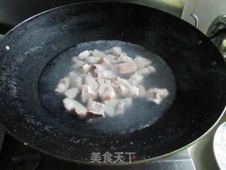 Braised Pork with Chestnut recipe