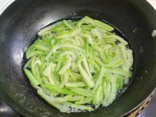 Loofah Noodle Soup recipe