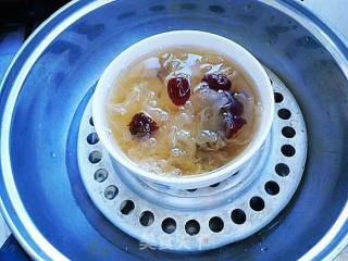 Rock Sugar Tremella Soup recipe