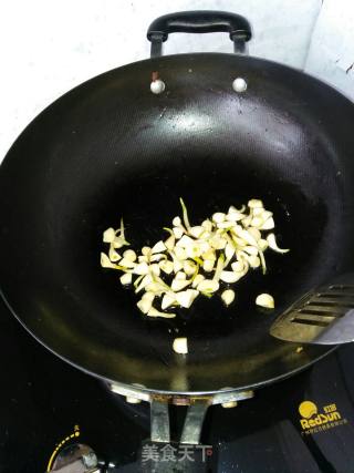 "warming Food" Garlic Roasted Diced Carrots recipe