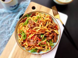 Stir-fried Udon Noodles with Beef and Vegetables recipe