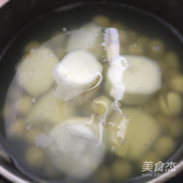 Yam Lotus Seed Sweet Soup recipe