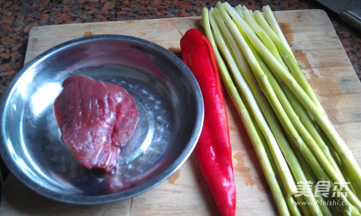 Asparagus Shredded Beef recipe