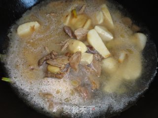 Stewed Noodles with Taro and Pork recipe