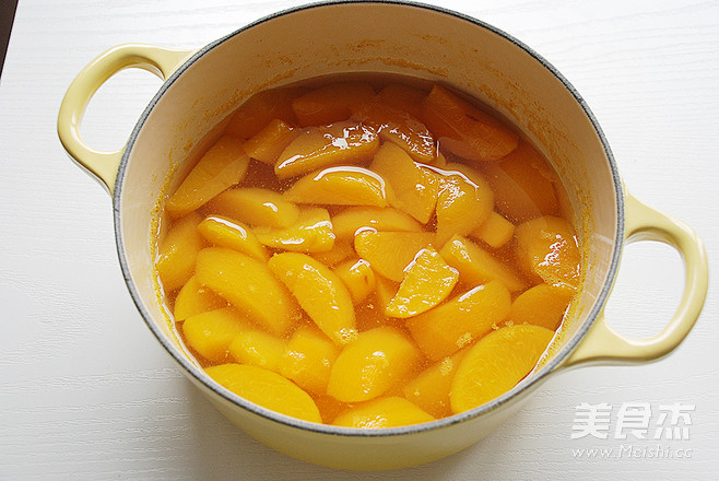 Yellow Peach in Syrup recipe