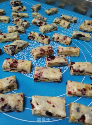 Cranberry Peanut Nougat recipe