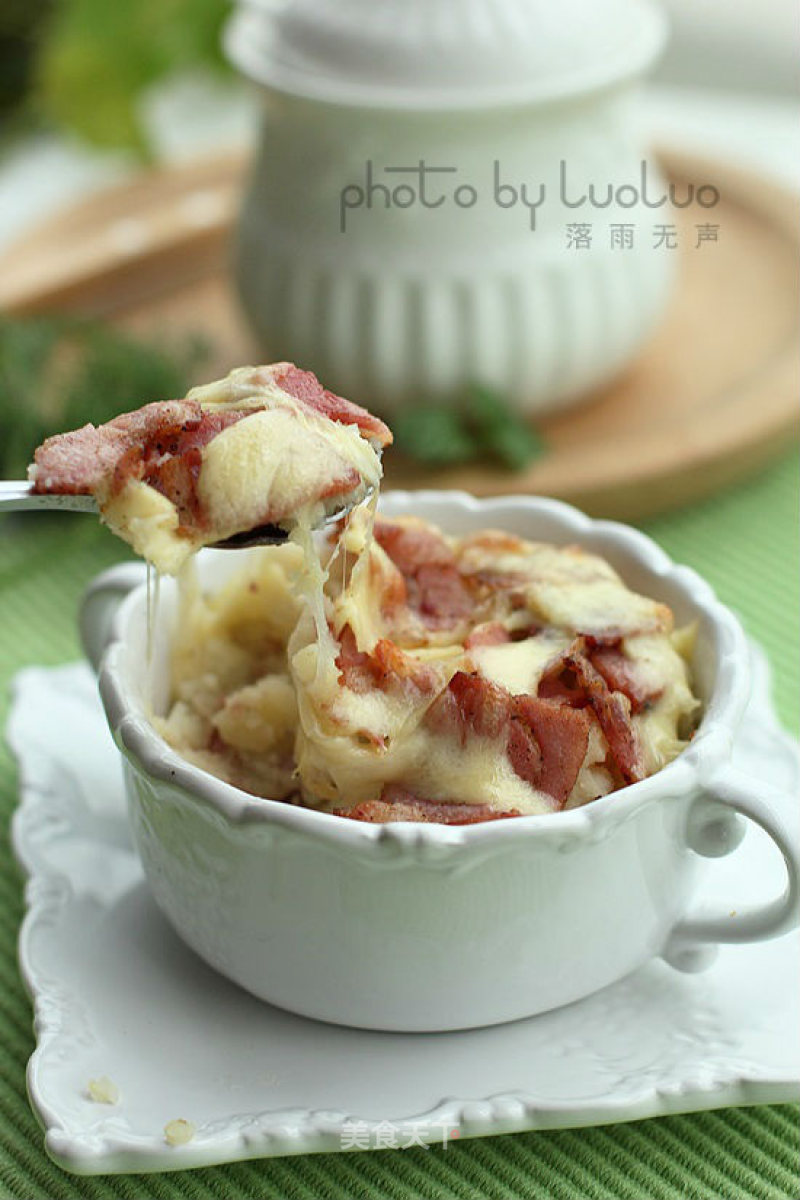 Bacon and Cheese Baked Mashed Potatoes recipe