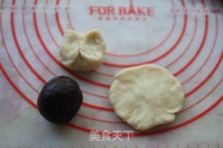 Traditional Red Bean Paste Egg Yolk Crisp recipe